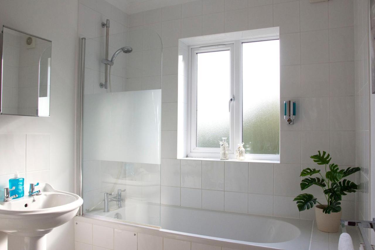 Friarscroft Lodge Holiday Home Wymondham  Luaran gambar